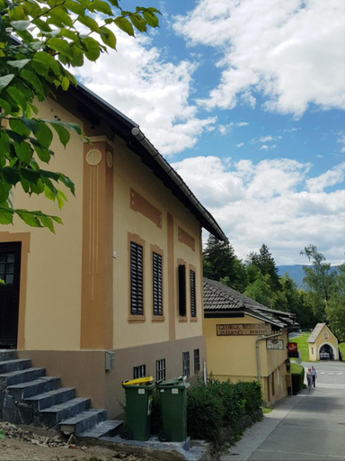 Others 3, Hadam's Apartments, Bled