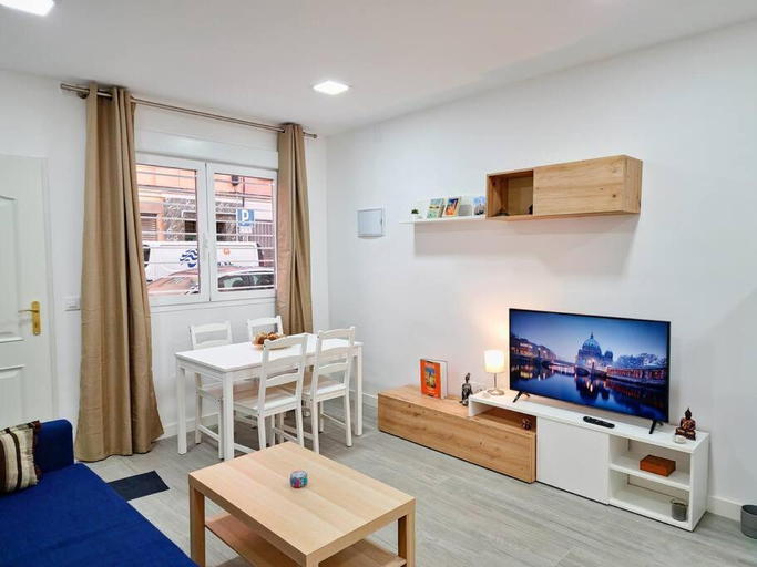 Others 4, Apartamentos Bielsa 'Madrid Rio', Madrid