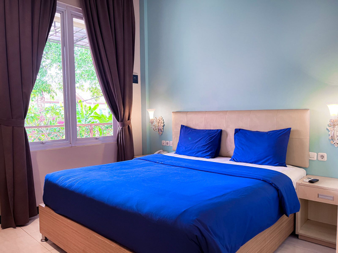 Bedroom 13