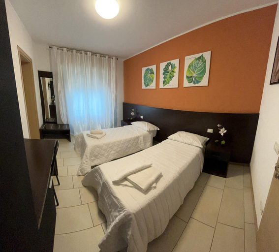 Others 3, Bed & Breakfast La Rondinella, Rimini