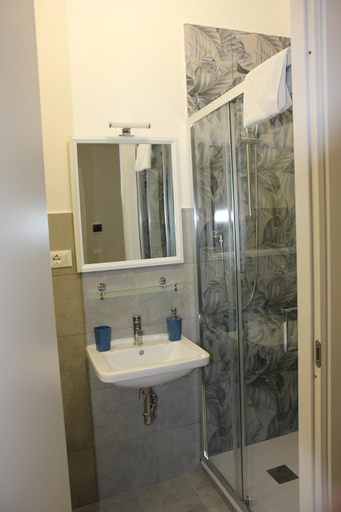 Bathroom 4, Titina B&B, Rome