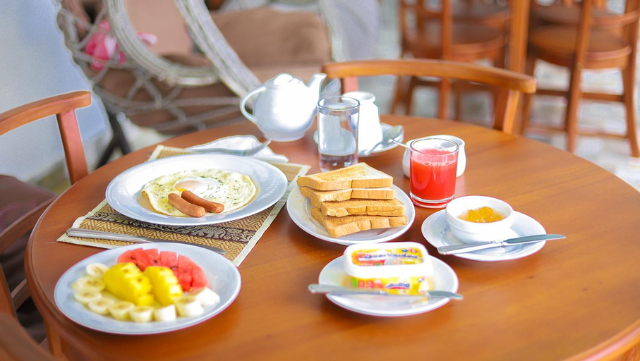 Food & Drinks 5, Andorra Tourist Resort Anuradhapura, N. Palatha Central