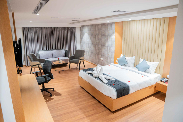 Bedroom 2, Hotel Tulips Grand, Ranga Reddy