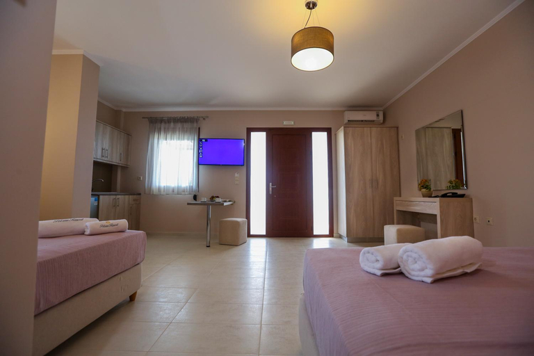 Others 2, Petani Resort, Ionian Islands