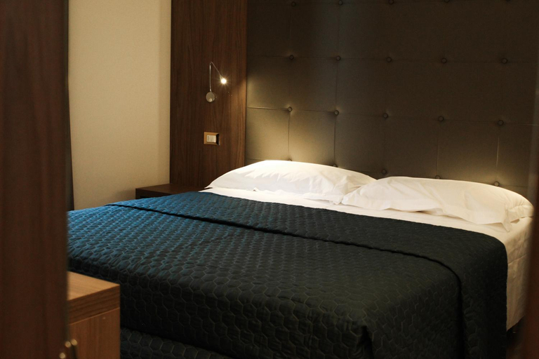 Bedroom 4, LunArt, Florence