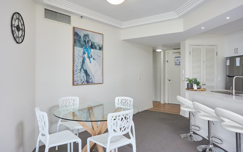 Dining Room 16