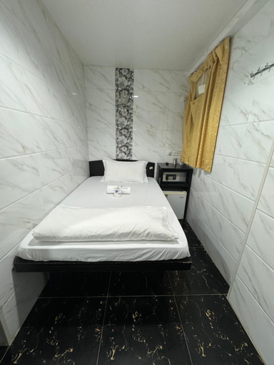 Bedroom 4, Shangri-La Guest House, Kowloon