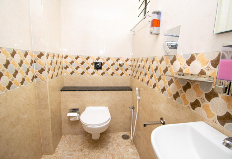 Bathroom 2, Octave Hotel JM Residency, Bangalore