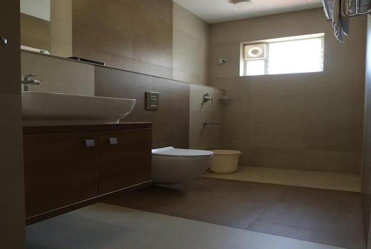 Bathroom, Ashirvad Lawns Hotel & Convention Centre, Kozhikode