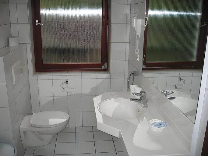 Bathroom 3, Landhotel Alte Aue, Goslar