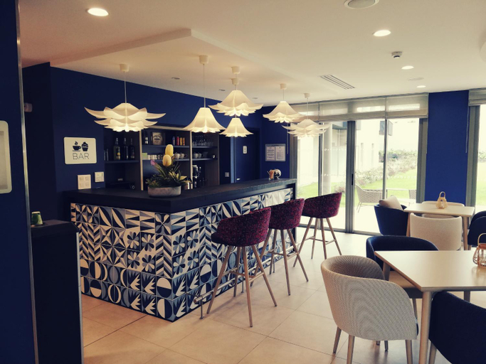 Bar/lounge