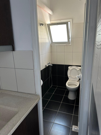 Bathroom 2, Vila Emiljano Ksamil, Sarandës