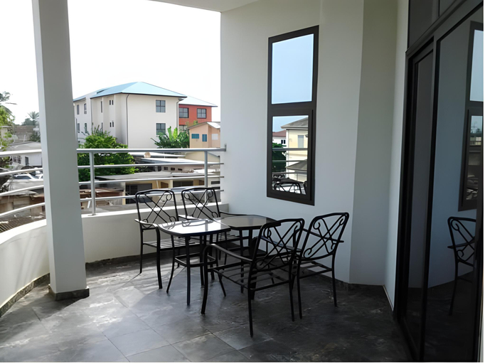 Others 3, Access Inn, Accra