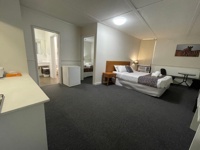 Bedroom 13