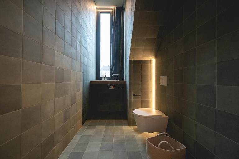 Bathroom 5