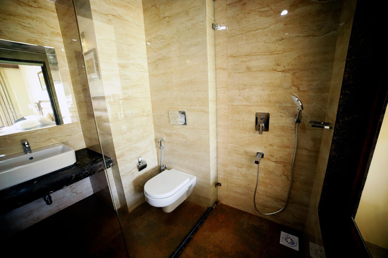 Bathroom 5, The Green Genius Resort, Ajmer