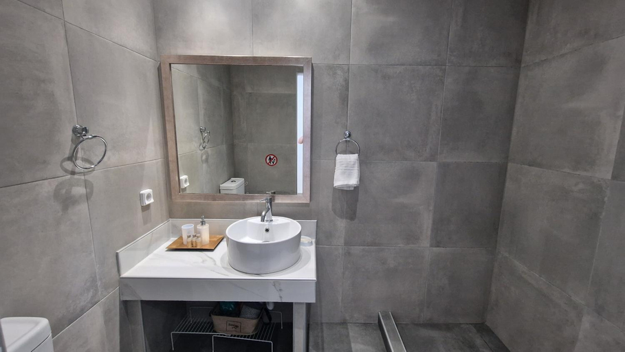 Bathroom, Studio Mare Faliraki, South Aegean