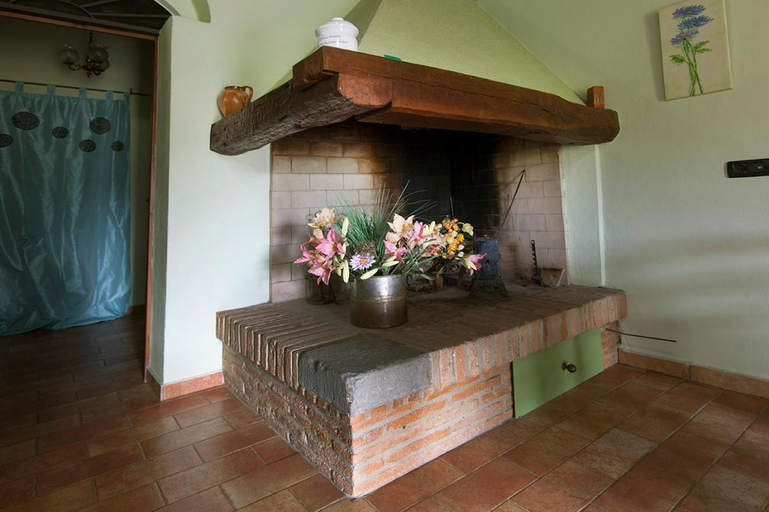 Others 5, Casa del Lecceto, Livorno