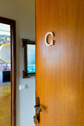 Others 4, B&B LA VILLA, Pavia