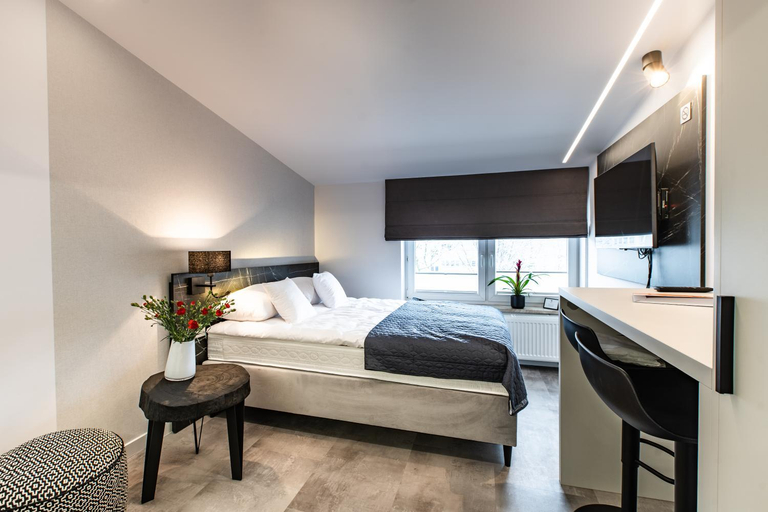 Bedroom 18