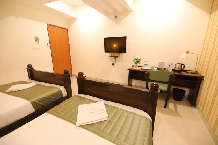 Bedroom 3, Earth Hotels Domlur, Bangalore