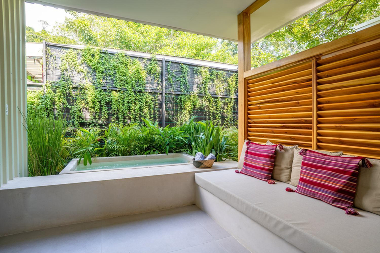 Others 5, Botanika Suites, Puntarenas