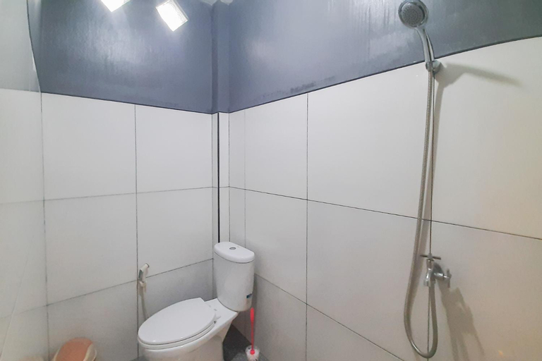 Bathroom 6