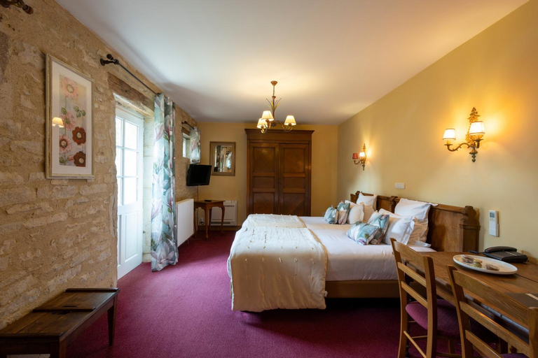 Bedroom 16