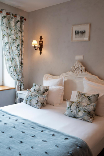 Bedroom 13
