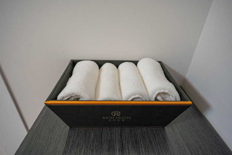 2, Uiryeong Rich Hotel, Uiryeong
