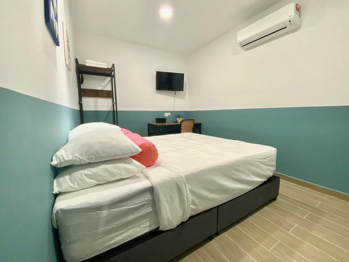 Bedroom 9