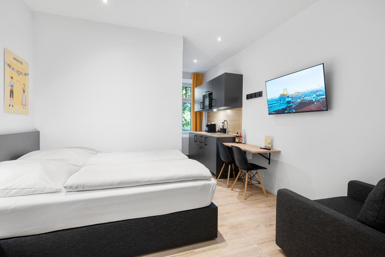 Bedroom 12