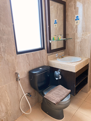 Bathroom 9