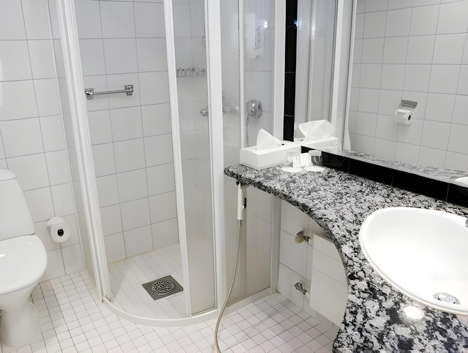 Bathroom 3, Scandic Lahti City, Päijänne Tavastia