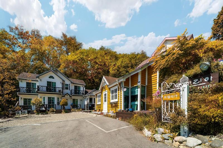 2, Yangyang Roselia Pension, Yangyang