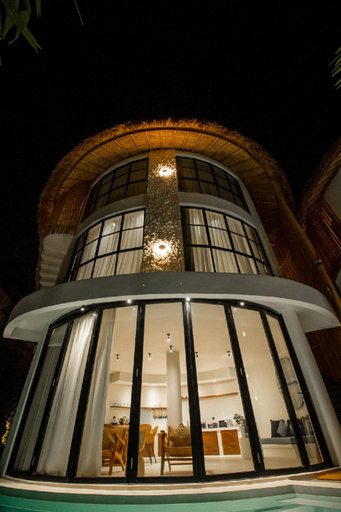 Exterior 8
