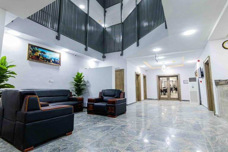 Public Area 4, Crownsville Hotel - Airport Road, Port Harcourt