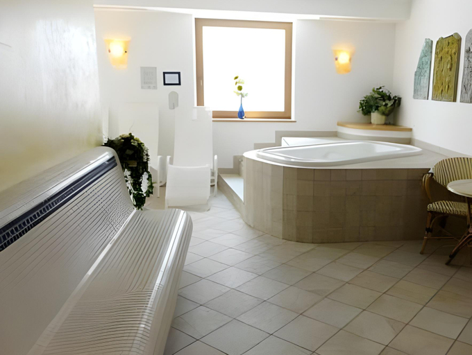 Bathroom 4, Hotel Alpenfrieden, Bolzano