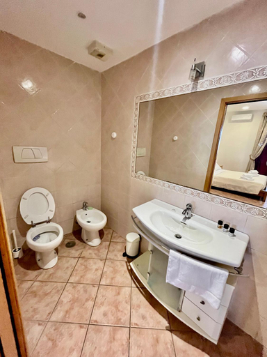 Others 4, Residence Villa il sogno, Roma