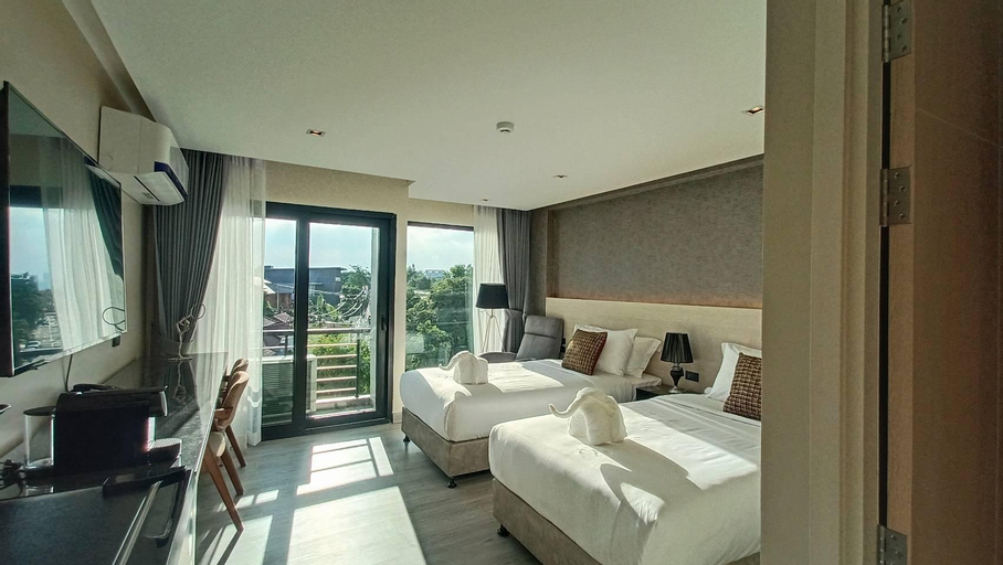 Bedroom 12