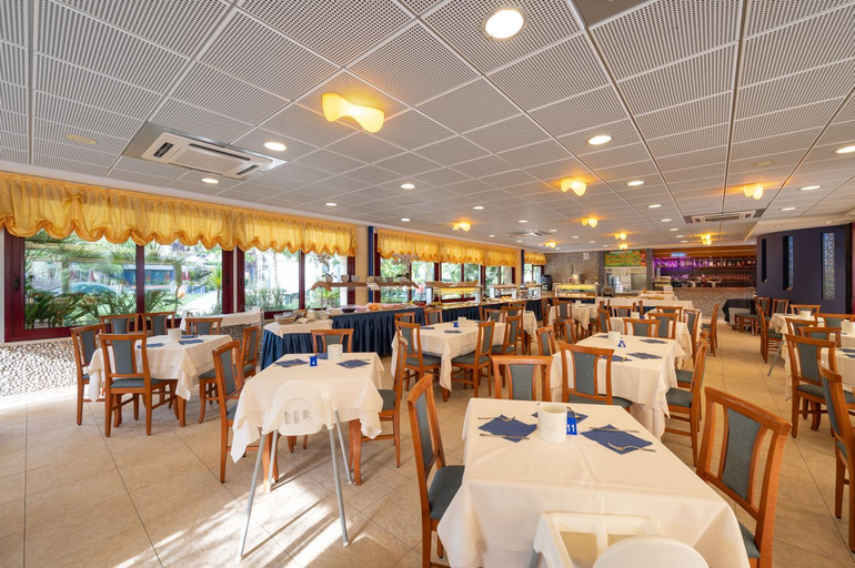 Food & Drinks 5, Super Villaggio Planetarium Resort 1 Bedroom Apartment sleeps 4, Venezia