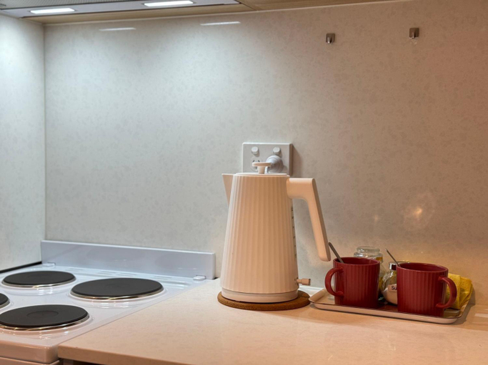 Others 5, Brand New Furnished Studios, Sydney