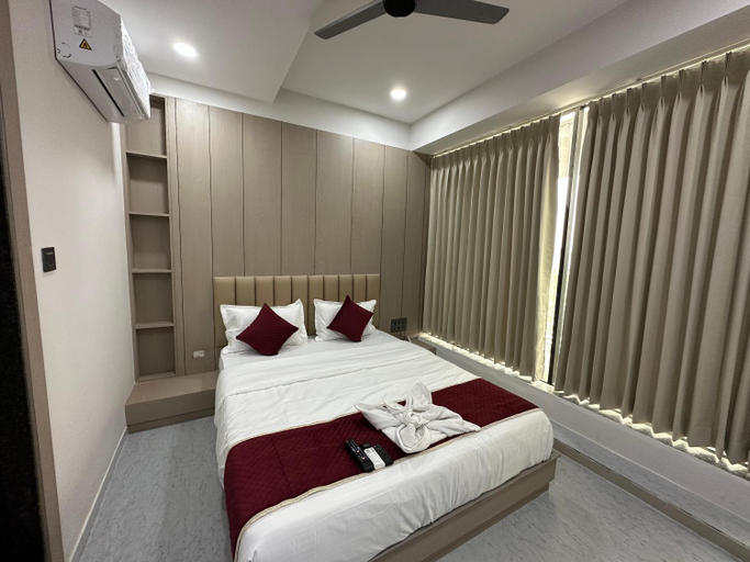 Others 3, Hotel secure 247 inn, Surat