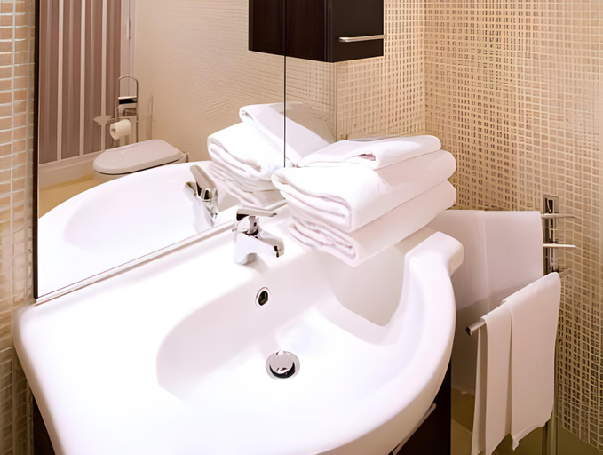 Bathroom 2, Asso Residence, Terni
