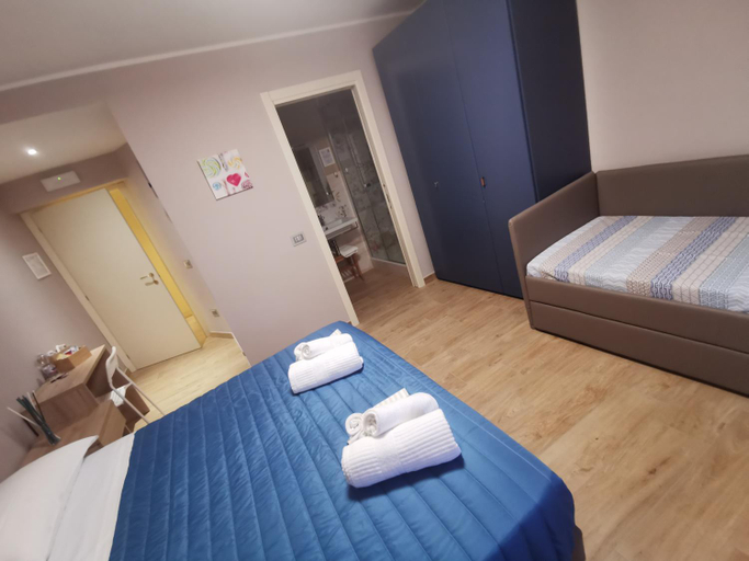 Others 2, LucyBen GuestHouse, Perugia