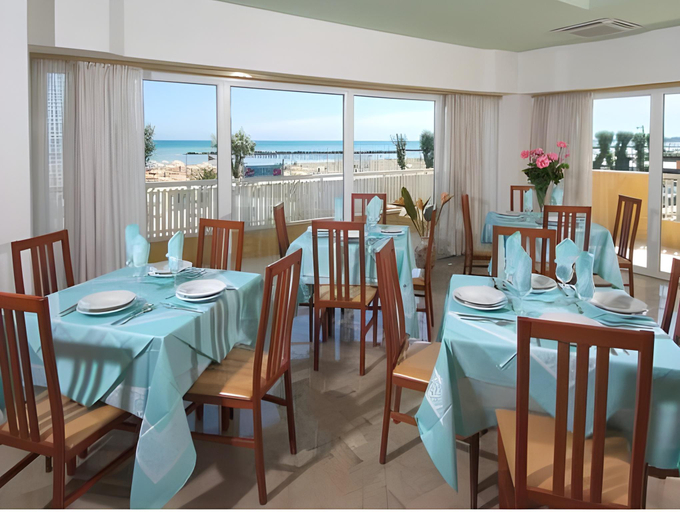 Food & Drinks 5, Hotel Carnaby, Rimini