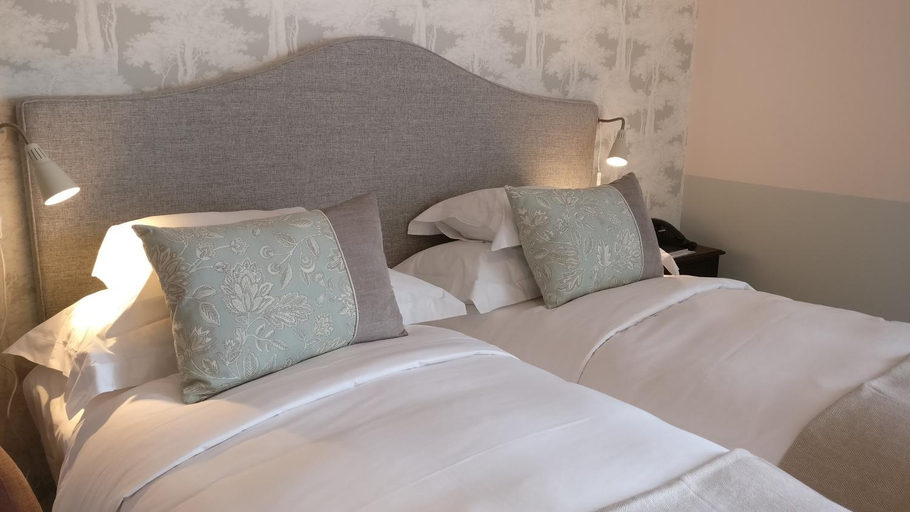 Bedroom 8