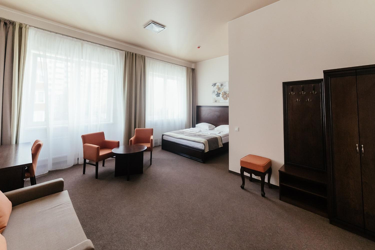 Bedroom 1, Діамант ЛПК ГТРС, Pustomytivs'kyi