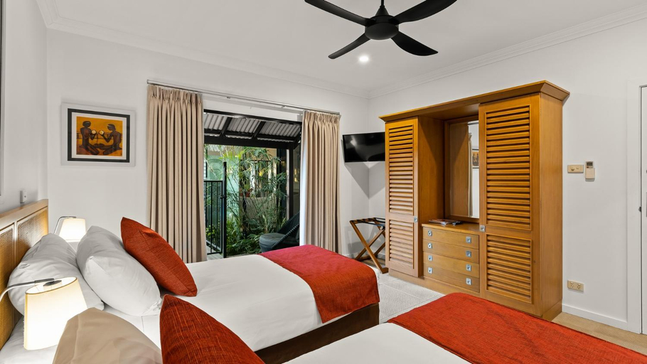 Bedroom 6