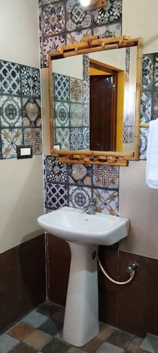 Bathroom 2